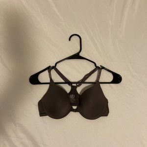 It is an Izod bra,size 34C in gray